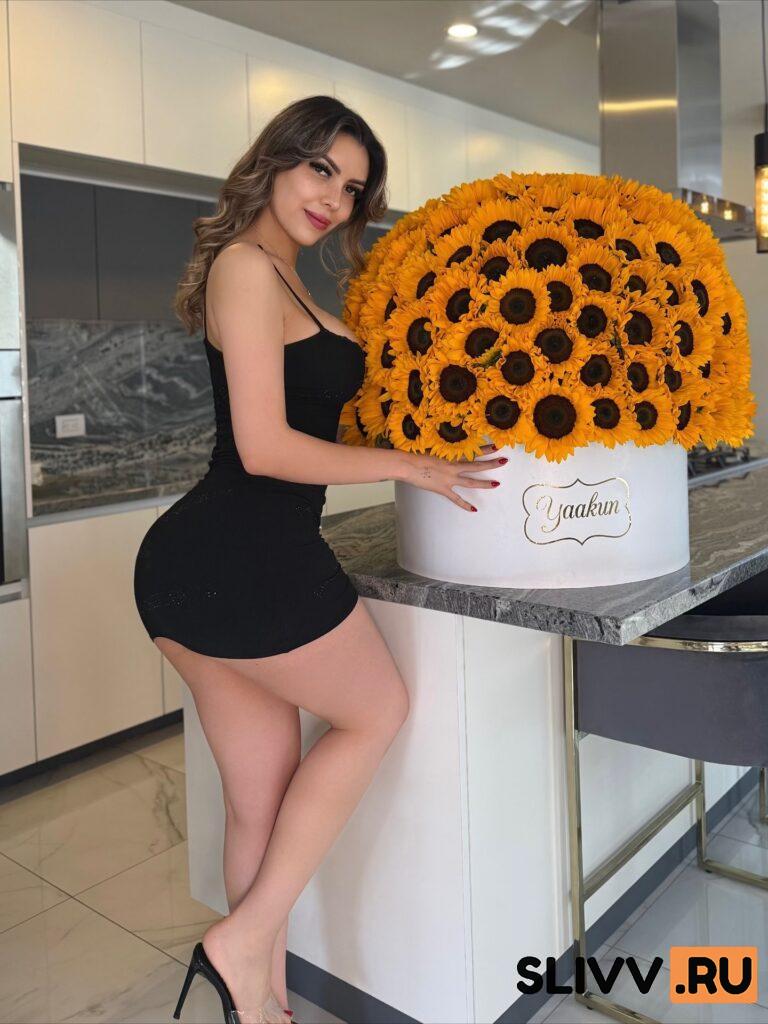 Viviane Lomelin